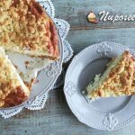 Yeast pie with cottage cheese eremchek beleshe