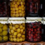 How and how long to cook the compote until done