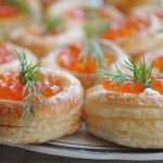 How to make Volovans from puff pastry according to a step-by-step recipe with photos