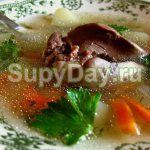Classic chicken liver soup without frying