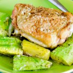 chicken in the oven with zucchini