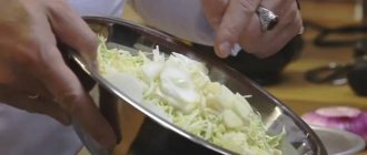 Let&#39;s prepare a simple fish pie with cabbage from puff pastry.