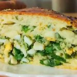 Рецепт заливного пирога с зеленым луком и яйцом
