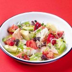 Салат с авокадо и крабовыми палочками – рецепты