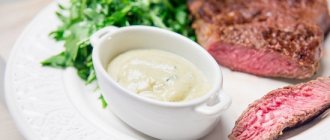 Blue Cheese sauce is cheesy bliss! Recipes for aromatic Blue Cheese sauces with blue cheese and garlic, mint, onion, cream, sour cream, milk 