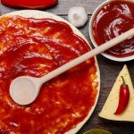 Pizza sauce - recipes like in a pizzeria, we cook quickly!
